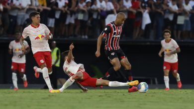 Lucas, além de fazer o gol, foi um dos melhores em campo, mas não conseguiu dar a vitória ao Tricolor - Crédito: Rubens Chiri/Saopaulofc.net