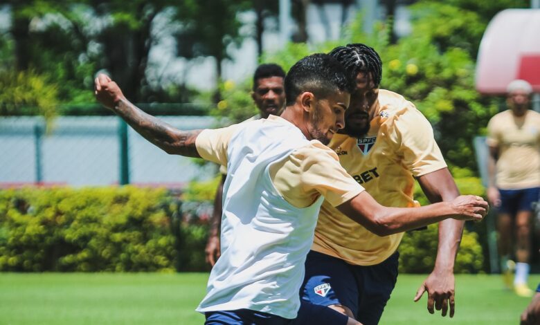 Elenco realiza treino intenso com foco na partida cona o Toro Loko - Crédito: Erico Leonan / saopaulofc.net