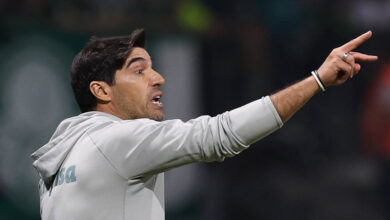 Abel Ferreira vai estudar o que fazer com os atletas que retornam de empréstimo, mas muito provável que nenhum seja aproveitado - Crédito: Cesar Greco/Palmeiras/by Canon