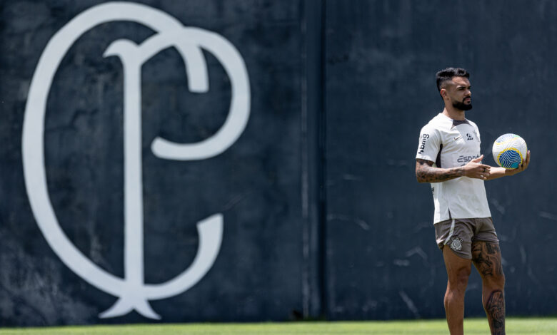 Elenco volta a treinar na manhã deste sábado (07) antes de voar para o Rio de Janeiro - Crédito: Rodrigo Coca/Agência Corinthians