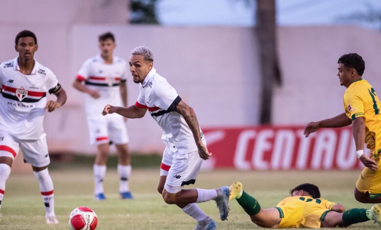 São Paulo garante vaga na segunda fase da Copinha e decide a liderança do Grupo 11 com o XV de Jaú - Crédito: Guilherme Veiga / São Paulo FC