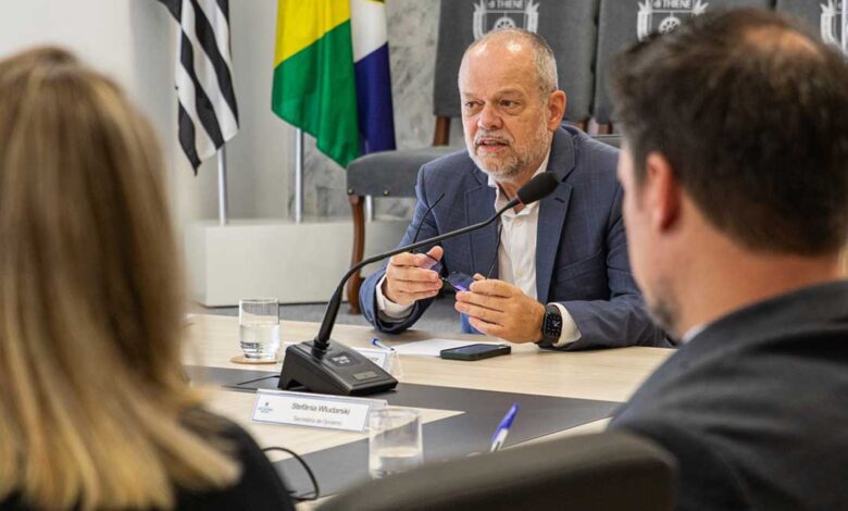 Além da possibilidade de reabertura da rua Santa Catarina, Tite vai pedir reavaliação da ciclofaixa na rua Amazonas