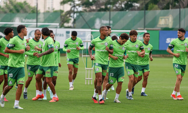 Abel Ferreira conta com elenco completo para encarar o Bragantino na noite desta terça-feira (28) - Crédito: Fabio Menotti/Palmeiras/by Canon